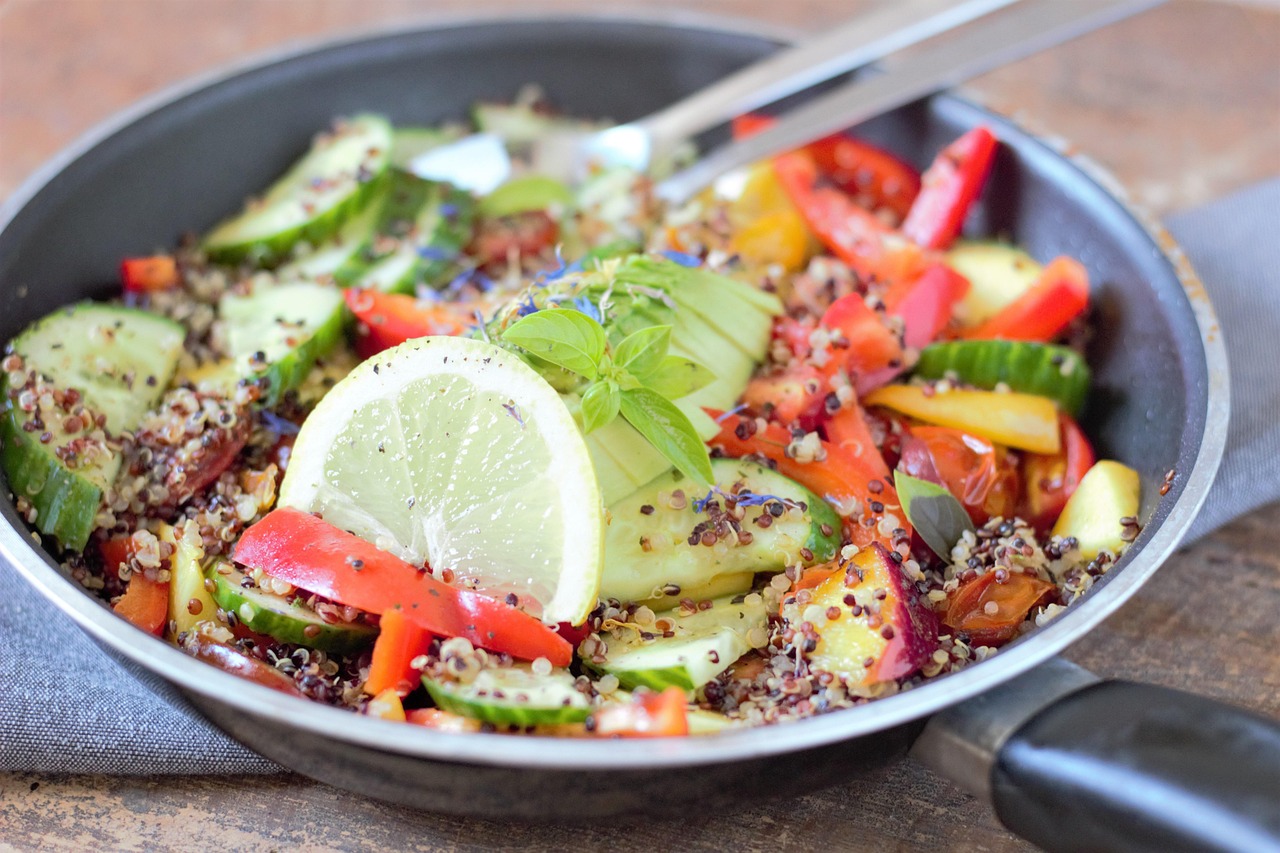 quinoa, salad, healthy, food, fresh, vegetables, meal, tomatoes, vegan, yummy, diet, vitamins, cook, nourishment, having lunch, vegetarian, gourmet, health, lemon, pan, quinoa, quinoa, quinoa, quinoa, quinoa-5396618.jpg